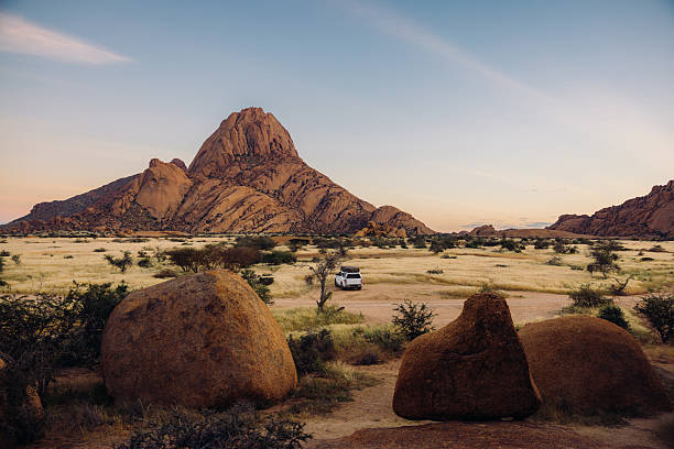  How Deep Is the Ngorongoro Crater?  2026